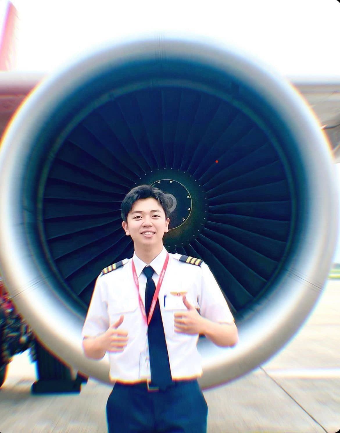 Phi công hotboy Hà Còi: Đủ đam mê, bạn sẽ chạm đến giấc mơ của mình - 2