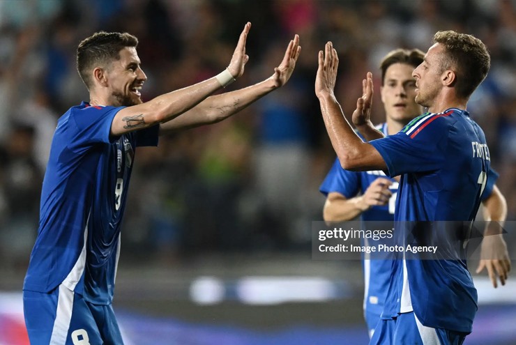 Niềm vui của các cầu thủ Italia
