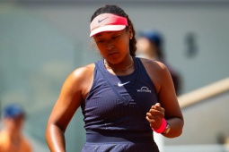 Thể thao - Nóng nhất thể thao tối 11/6: Osaka thắng trận sân cỏ đầu tiên sau 5 năm