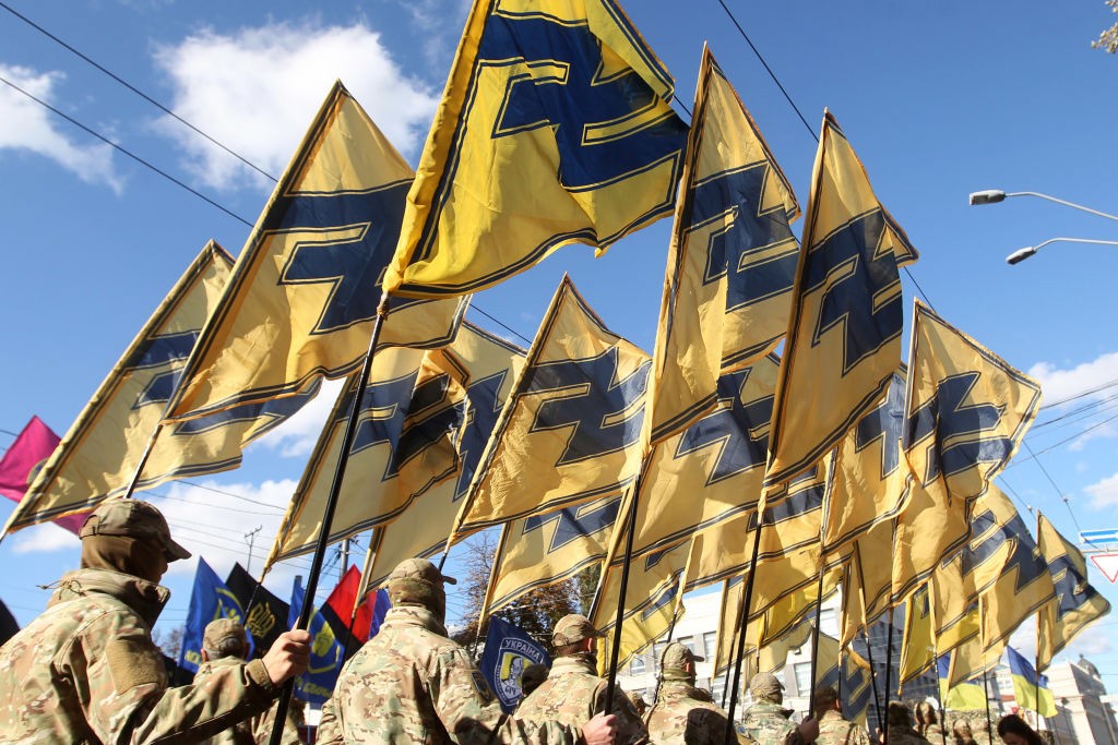 Tiểu đoàn Azov ở Ukraine (ảnh: RT)