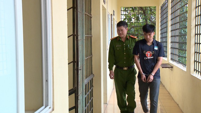 Đào Văn Đôn bị Cơ quan CSĐT - CAH Thanh Oai ra lệnh tạm giam để điều tra về tội lừa đảo chiếm đoạt tài sản