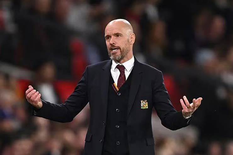 Ten Hag được MU giữ lại dù CLB này đã nói chuyện với những HLV khác