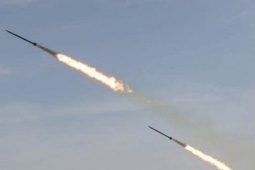 Thế giới - Nga tấn công tổng hợp vào Kiev, nhiều mục tiêu trên không bị bắn hạ