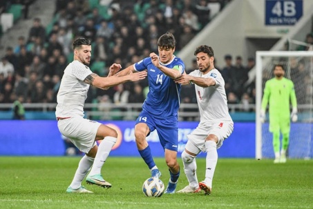 Video bóng đá Iran - Uzbekistan: So kè nghẹt thở, dốc sức tranh ngôi đầu (Vòng loại World Cup)