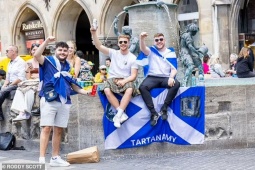 EURO 2024 cận kề: Cảnh sát Đức lo bợm nhậu náo loạn, 200.000 fan Scotland kéo đến