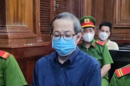Cựu giám đốc Bệnh viện TP Thủ Đức Nguyễn Minh Quân hầu tòa trong vụ án thứ hai