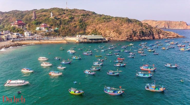 Bức tranh thơ mộng ngày mới ở làng chài Nhơn Lý - 10