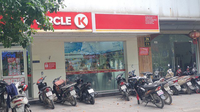 Hà Nội: Nhiều cơ sở nằm trên đường Nguyễn Khang vi phạm PCCC - 8