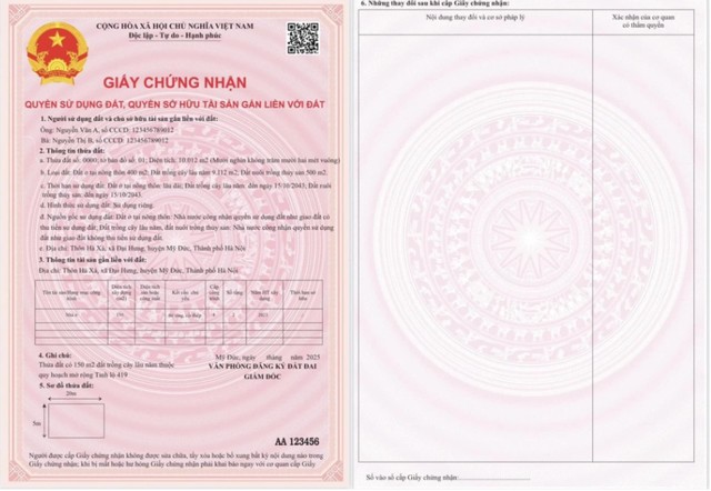 Bộ Tài nguyên và Môi trường đề xuất mẫu mới giấy chứng nhận quyền sử dụng đất, quyền sở hữu tài sản gắn liền với đất chỉ còn 2 trang, có mã QR code. Ảnh: Bộ TNMT