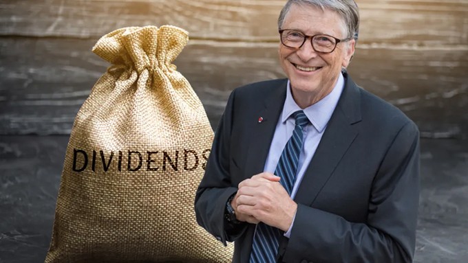 Tỷ phú Bill Gates thu về gần nửa tỷ USD mỗi năm tiền cổ tức. Ảnh: Yahoo Finance