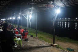 Pháp luật - Bắt quả tang 84 người đang say sưa thi thố câu cá ăn tiền ở Tây Ninh