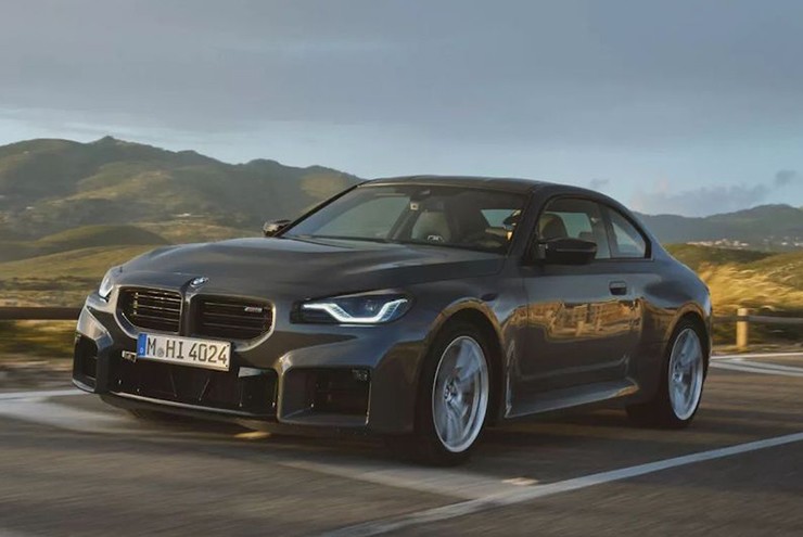 BMW M2 lộ diện và dự kiến giá bán từ hơn 1,49 tỷ đồng - 1