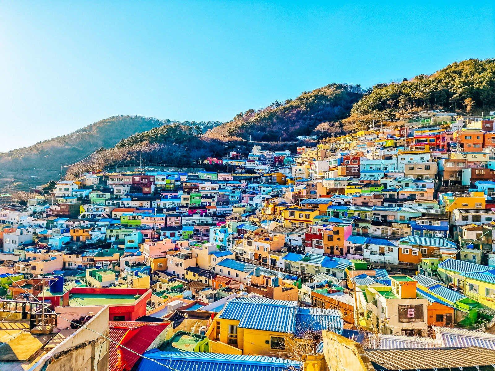 Làng văn hóa nghệ thuật Gamcheon nổi tiếng Busan