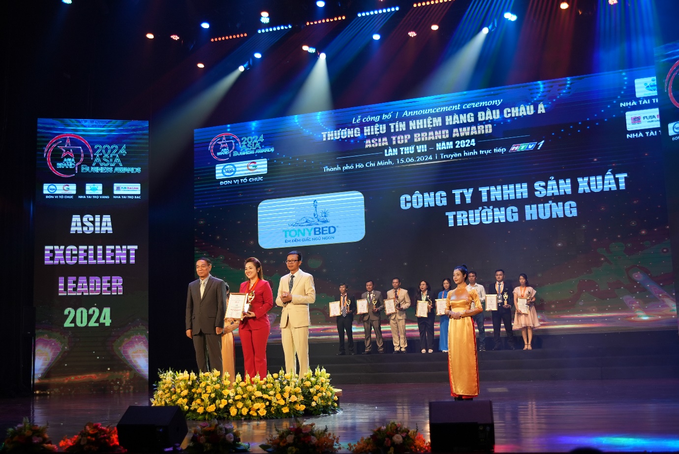 Thương hiệu Tonybed vừa đạt giải Top 10 Thương Hiệu Tín Nhiệm Hàng Đầu Châu Á (Asia Top Brand Award 2024) vì sản phẩm chất lượng và nhận được sự yêu thích người tiêu dùng.
