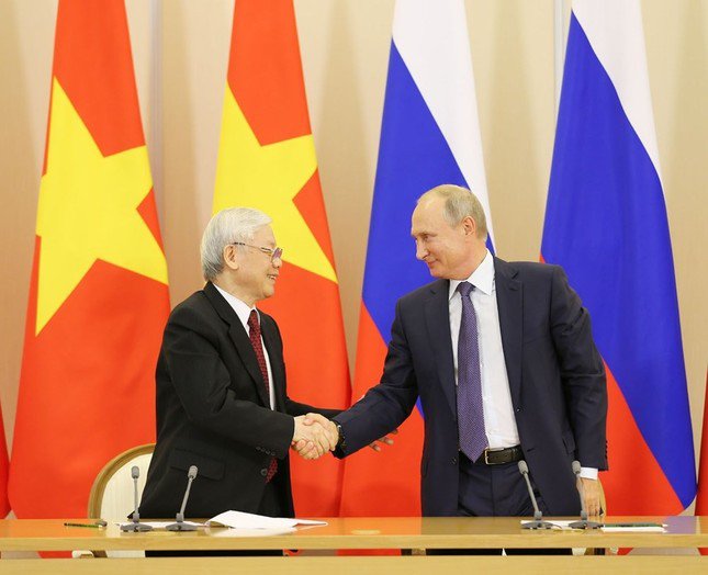 Tổng Bí thư Nguyễn Phú Trọng gặp Tổng thống Nga Vladimir Putin trong chuyến thăm Nga năm 2018 Ảnh: TTXVN