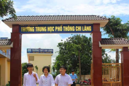 19 học sinh ôn thi tốt nghiệp nôn ói, sốt sau khi ăn cơm ở trường