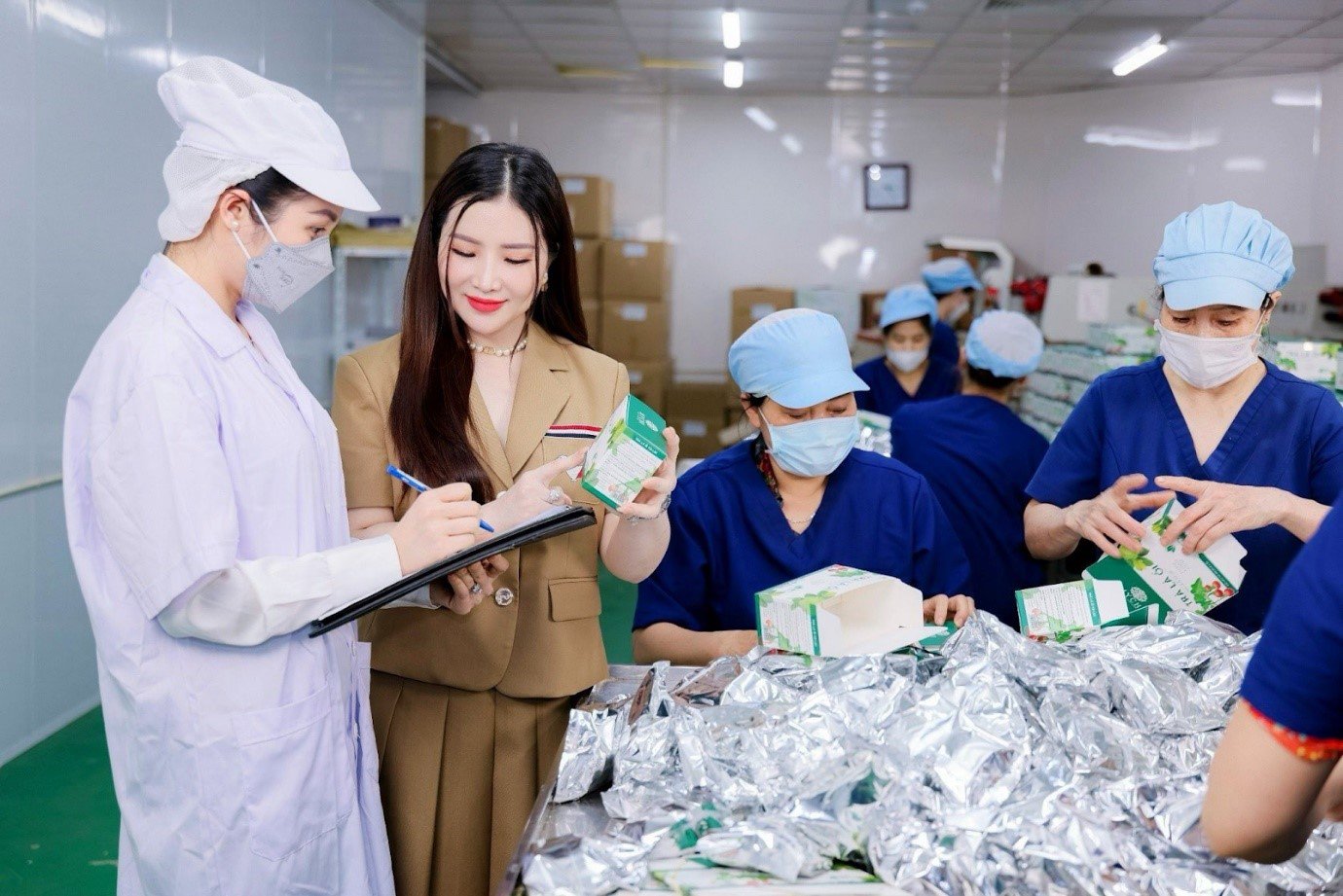 Quy trình sản xuất các sản phẩm thương hiệu MYCHI hoàn toàn&nbsp; khép kín, đạt chuẩn chất lượng