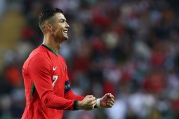 Bóng đá - Tin mới nhất bóng đá tối 19/6: MU gửi lời đề nghị hỏi mua Zirkzee