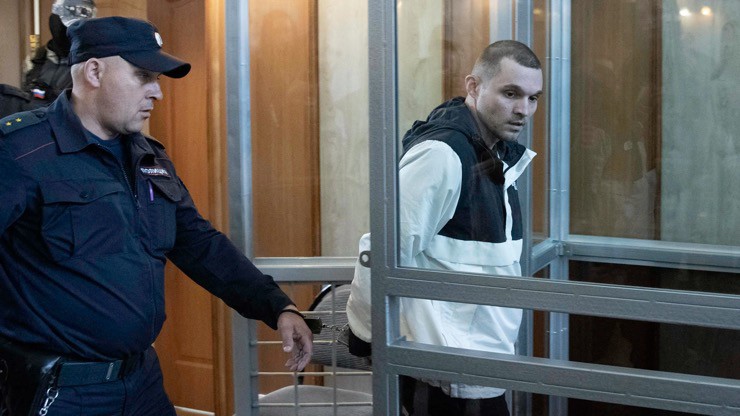 &nbsp;Gordon Black&nbsp;xuất hiện tại một phiên tòa ở thành phố Vladivostok, vùng Viễn Đông Nga.