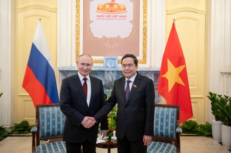 Chủ tịch Quốc hội Trần Thanh Mẫn hội kiến Tổng thống Nga Putin. (Ảnh: Phạm Thắng)