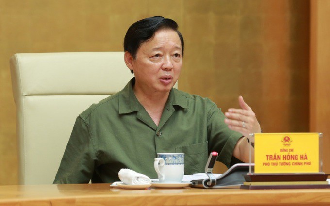 Phó thủ tướng Trần Hồng Hà phát biểu tại cuộc họp ngày 19/6. Ảnh: VGP