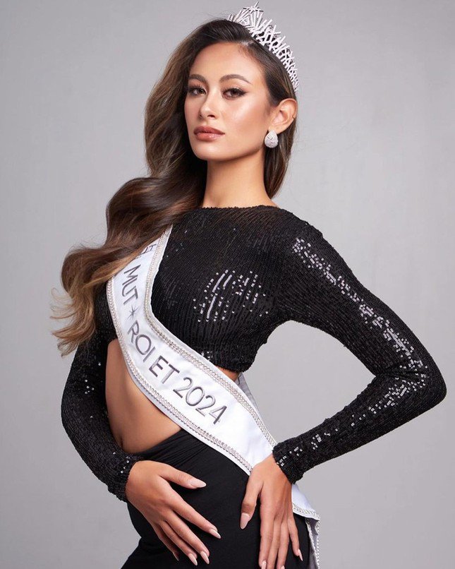 Larita Usa Monroe đến từ tỉnh Roi Et bị loại khỏi cuộc thi Hoa hậu Hoàn vũ Thái Lan 2024.