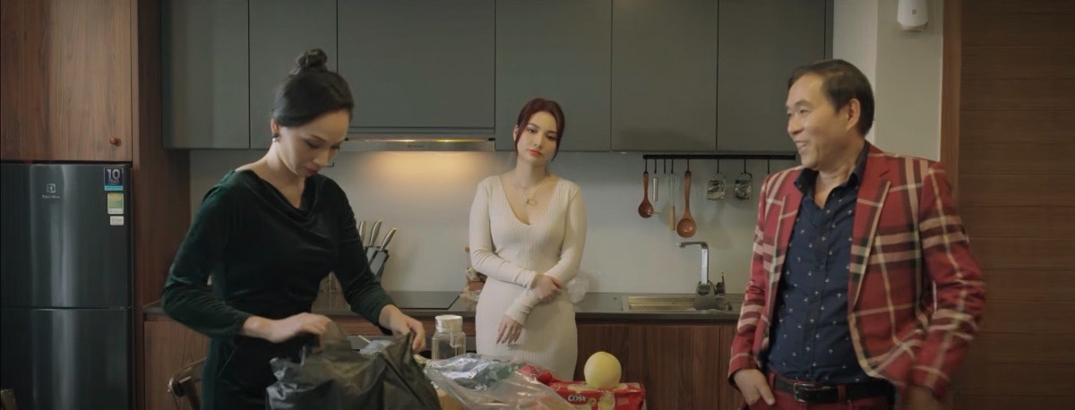 Những nẻo đường gần xa tập 20: Dũng có vẻ quyết tâm tán đổ Đông - 6