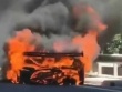 Siêu phẩm triệu đô Koenigsegg Jesko cháy rụi trên đường phố