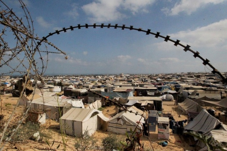 Một trại tị nạn tại Dải Gaza. Ảnh: Reuters