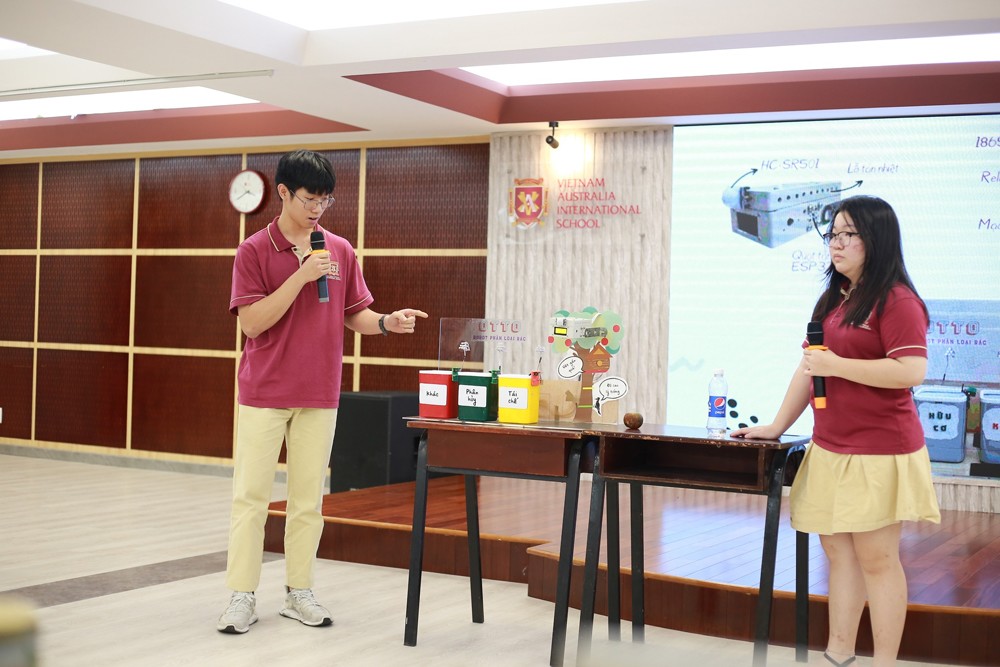 Học sinh VAS thực hiện dự án sáng chế bộ cảm biến thông minh tự phân loại rác, thuộc chương trình VAS Community.&nbsp;