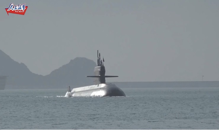 Tàu ngầm tấn công phi hạt nhân hoàn toàn mới của Trung Quốc lần đầu lộ diện.