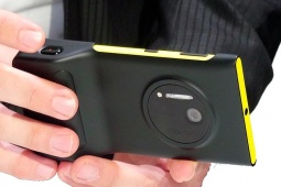 Bản sao siêu phẩm một thời Lumia 1020 từ HMD lộ diện