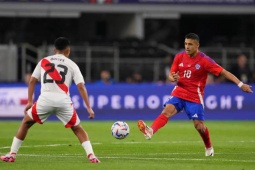 Video bóng đá Peru - Chile: Sanchez phung phí, thoát nạn nhờ pha cứu thua kép (Copa America)