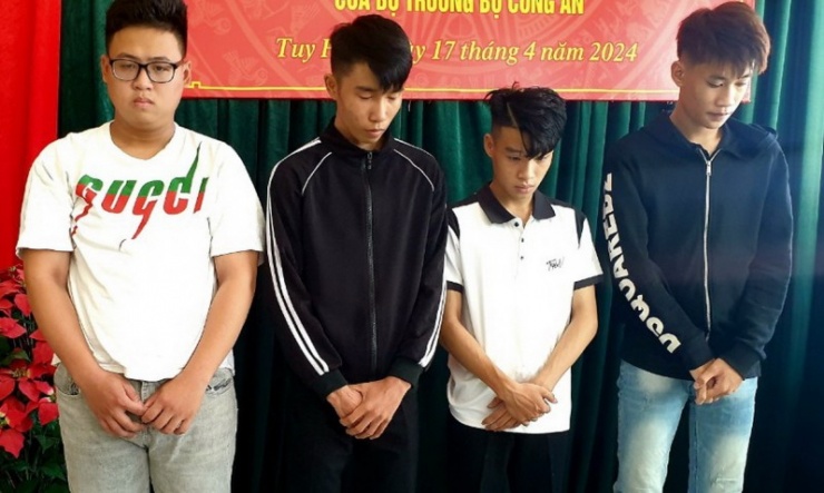 4 học viên tuổi 17&nbsp;đã bị khởi tố, bắt tạm giam về tội giết người.