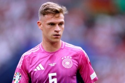 Bóng đá - Tin mới nhất bóng đá tối 24/6:Kimmich cân nhắc gia nhập 3 đội Ngoại hạng Anh