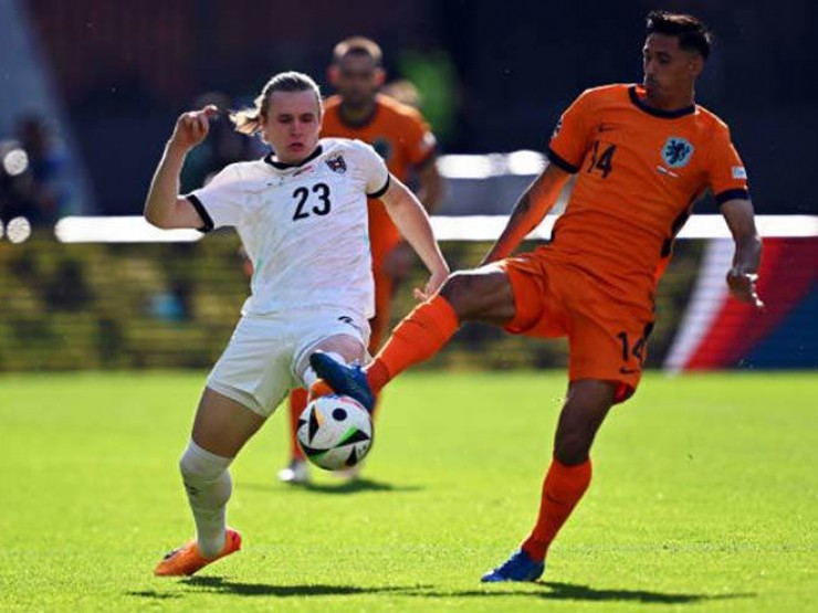 Trực tiếp bóng đá Hà Lan - Áo: Weghorst đánh đầu vọt xà (EURO) (Hết giờ)