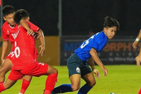 Video bóng đá U16 Việt Nam - U16 Campuchia: Kịch tính 5 phút 2 bàn