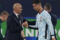 Bóng đá - HLV Bồ Đào Nha nói lý do cho Ronaldo nghỉ sớm, thua tâm phục khẩu phục Georgia