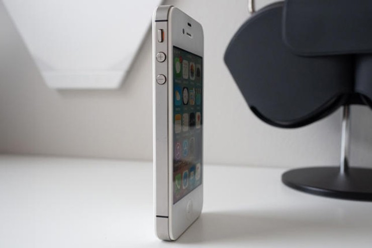 Cách iPhone 4s trở thành một trong những điện thoại biểu tượng nhất của Apple - 6