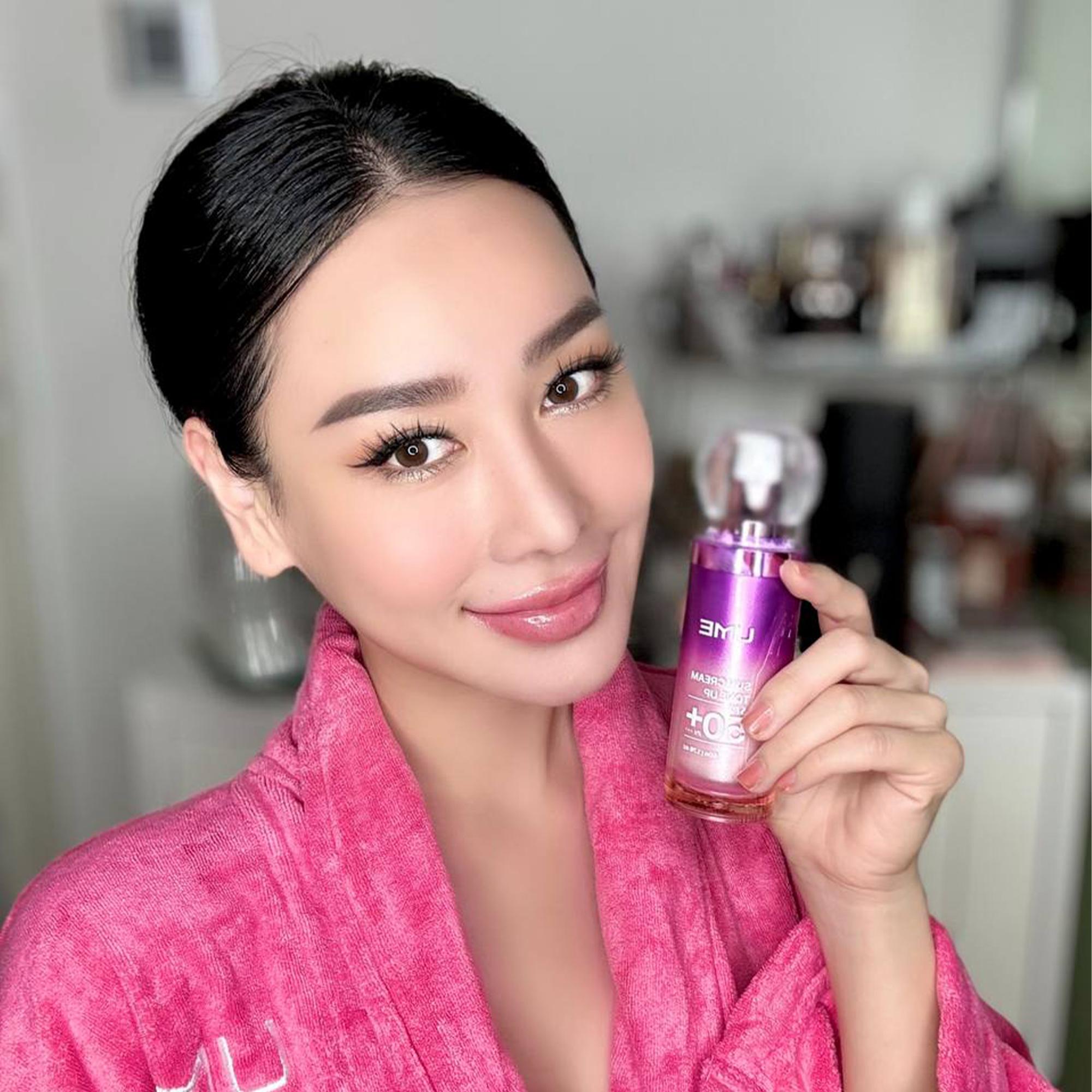 Các chị em phụ nữ đã lựa chọn kem chống nắng nâng tông UME để bảo vệ da và duy trì thanh xuân