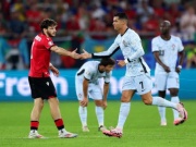 Bóng đá - Georgia đánh bại Bồ Đào Nha: “Maradona mới” che mờ Ronaldo, sướng vì được CR7 đổi áo