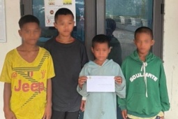 Tin tức trong ngày - Bắt xe đi gần 600km để chăn trâu thuê, 4 trẻ nhỏ bị lạc