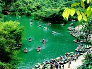 Du lịch - Lênh đênh ở Tràng An, sửng sốt với đền, chùa cổ và hang động kỳ bí