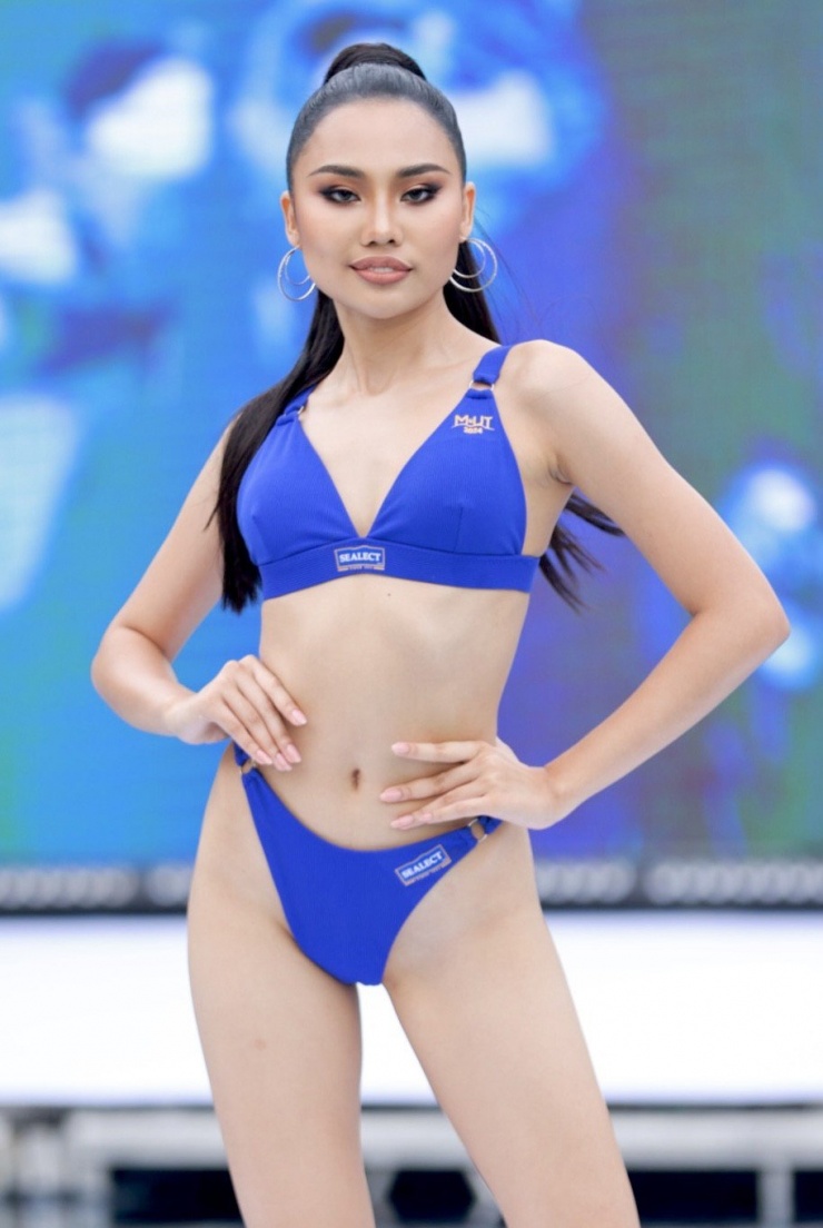 Thí sinh ngoại cỡ diễn bikini ở Hoa hậu Hoàn vũ Thái Lan 2024 - 17
