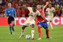 Video bóng đá Canada - Chile: Thẻ đỏ "tiếp sức", lịch sử sang trang (Copa America)