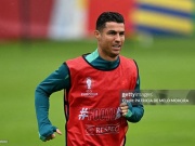Bóng đá - Đội hình Bồ Đào Nha cao gấp 8 lần Slovenia, lộ diện SAO sẽ đá chính cùng Ronaldo