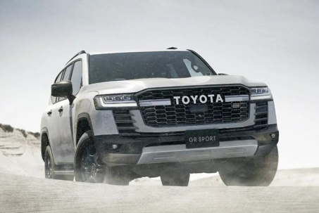 Toyota Land Cruiser 300 phiên bản nâng cấp ra mắt tại Nhật