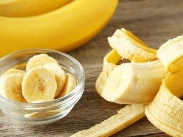 5 tác dụng bất ngờ khi ăn chuối vào buổi tối