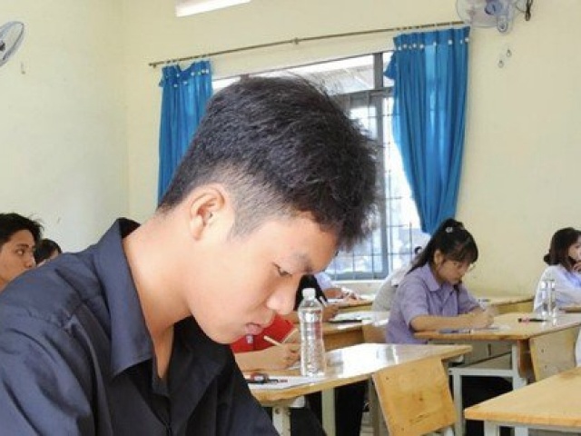 Học sinh tâm tư trước kỳ thi Tốt nghiệp THPT 2025