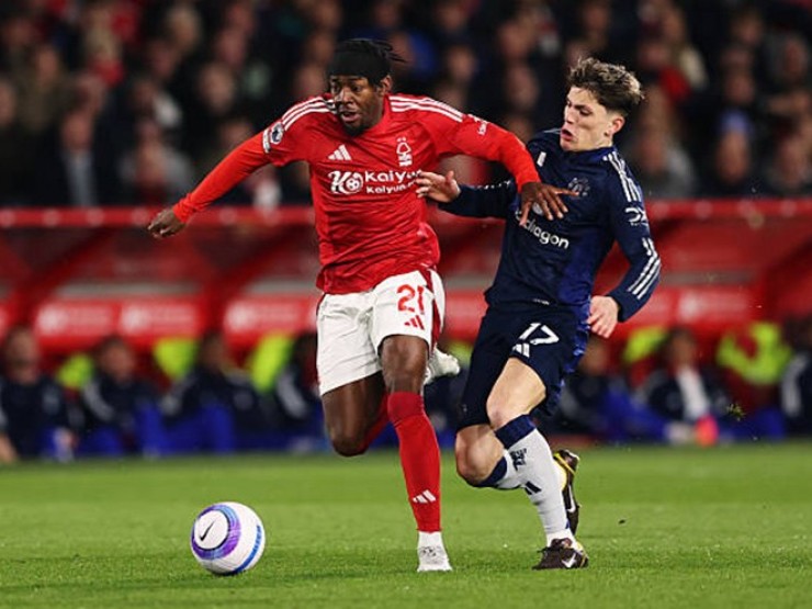 Video bóng đá Nottingham Forest - MU: Pha solo thần sầu, giải cứu vạch vôi phút 90+7 (Ngoại hạng Anh)